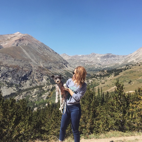 Meet your Posher, Cecilia - Picture 2 of 4